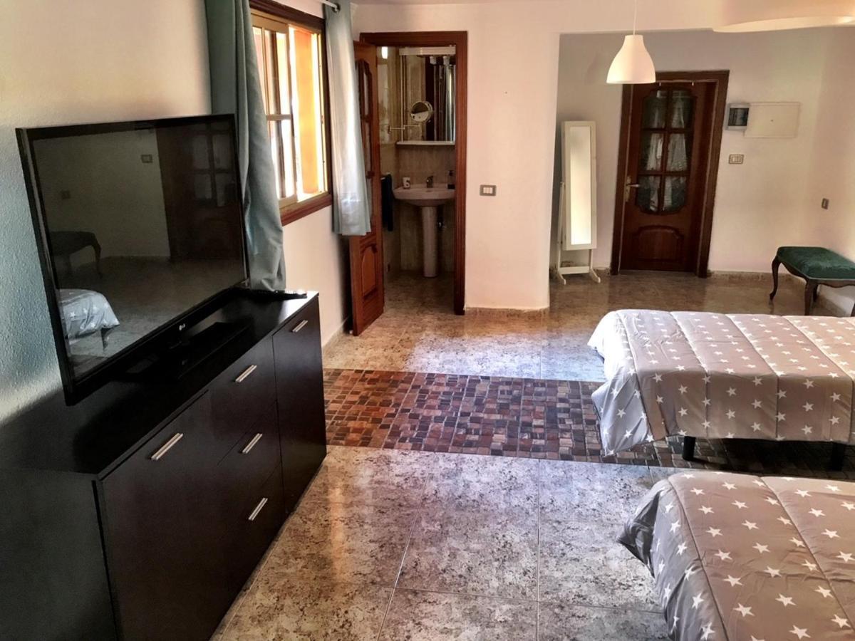 فيلا Casa Amarilla Junto Al Mar كانديلاريا المظهر الخارجي الصورة