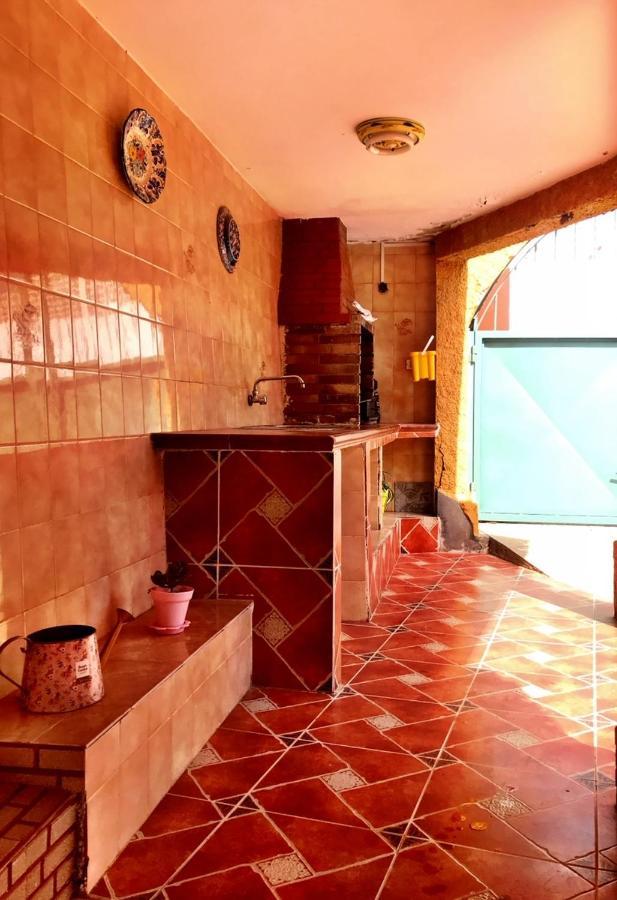 فيلا Casa Amarilla Junto Al Mar كانديلاريا المظهر الخارجي الصورة